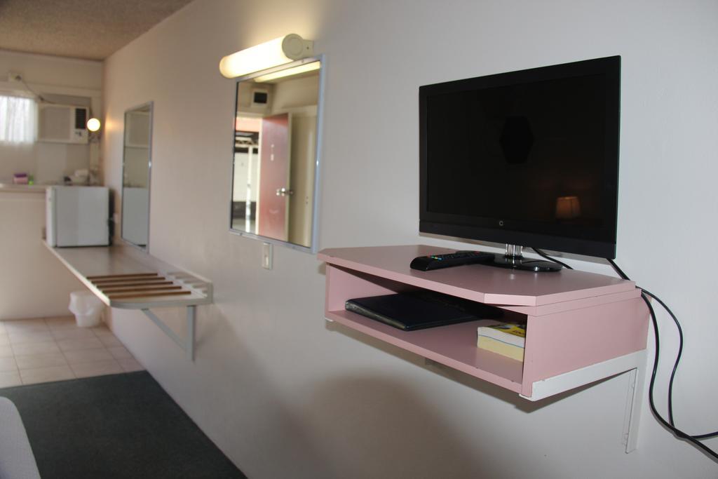 Caloundra Suncourt Motel Номер фото