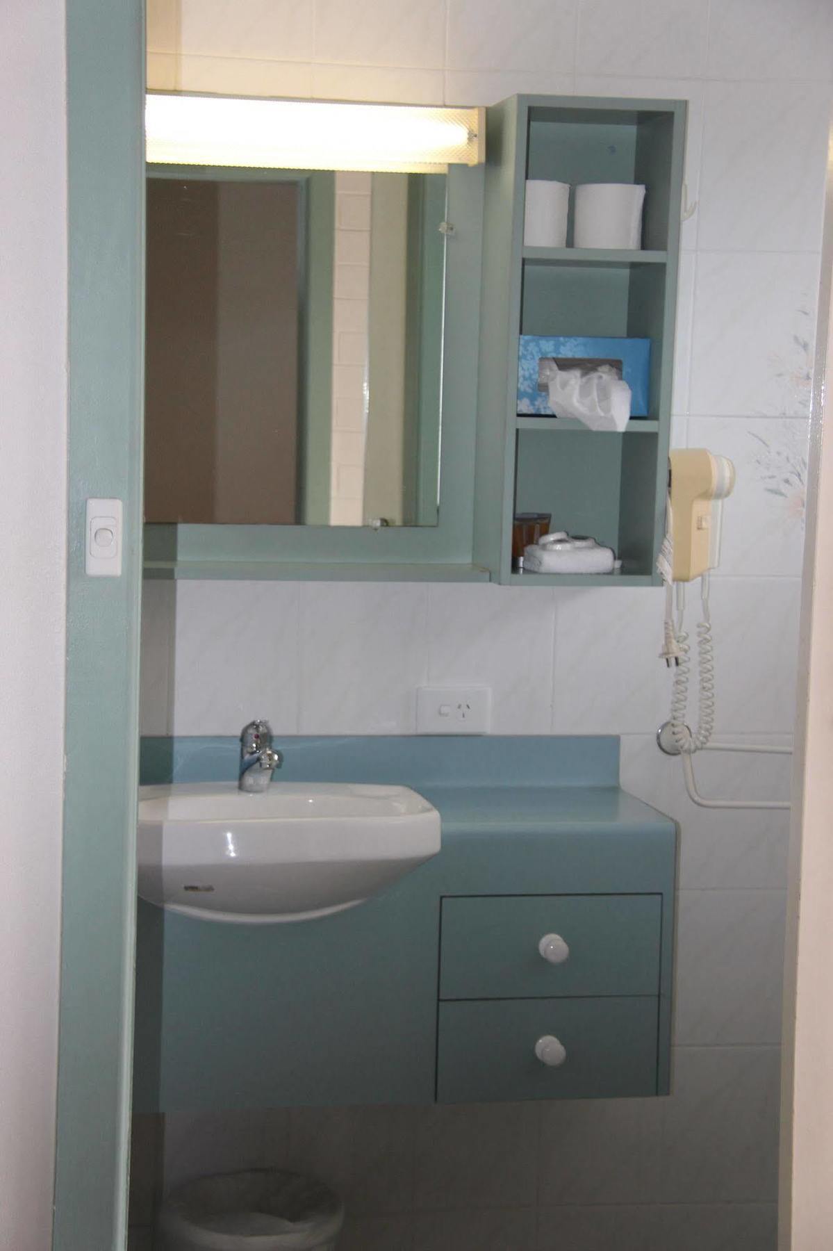 Caloundra Suncourt Motel Экстерьер фото